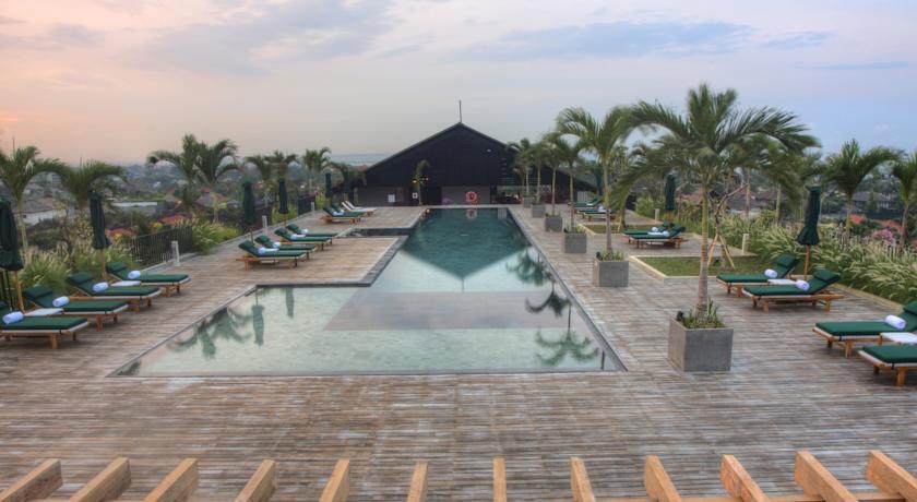 Отель Cross Paasha Bali Seminyak Экстерьер фото