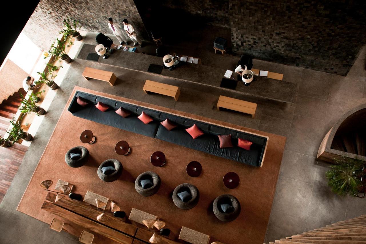 Отель Cross Paasha Bali Seminyak Экстерьер фото